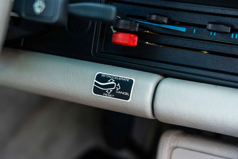 Porsche 911 Carrera 3.2 „25 Jahre 911“