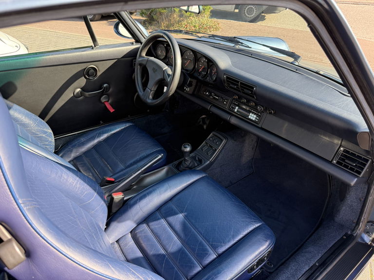 Porsche 964 Carrera 4