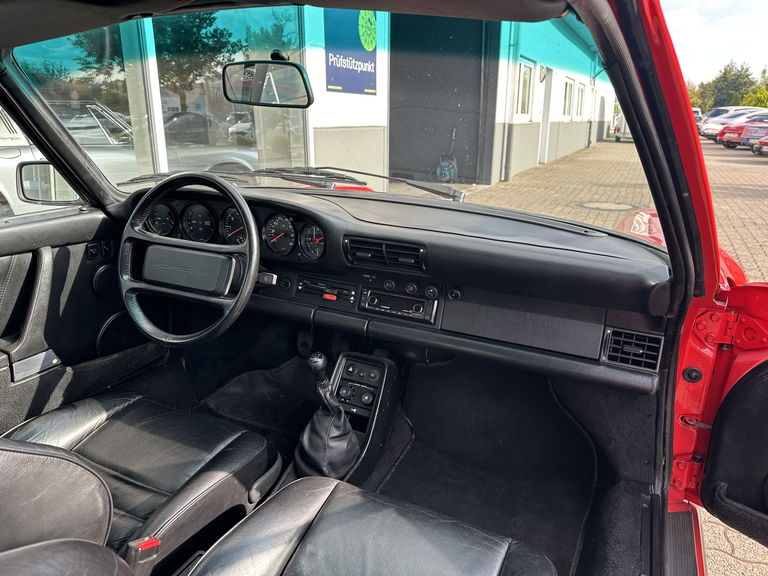 Porsche 911 Turbo 3.3