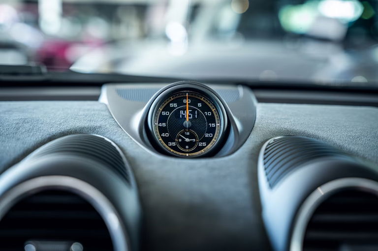 Porsche 718 Cayman GT4 RS