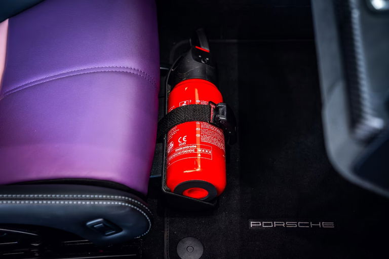 Porsche 718 Cayman GT4 RS