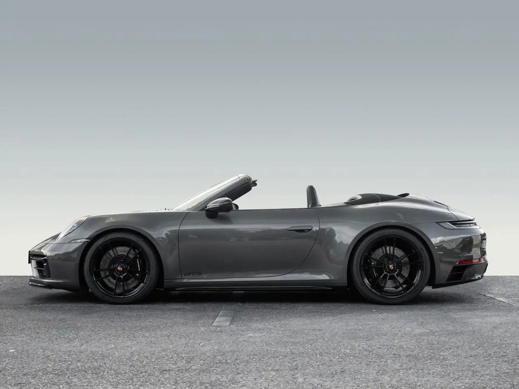 Porsche 992 Carrera GTS