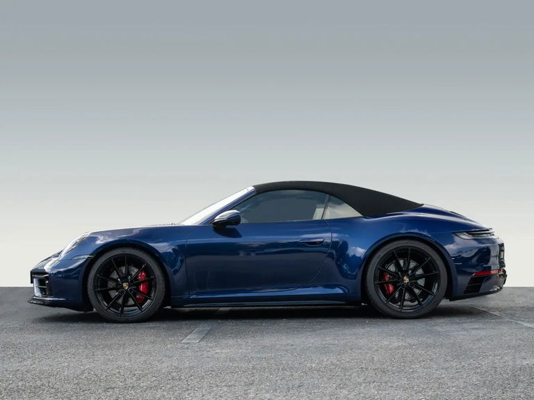 Porsche 992 Carrera 4S