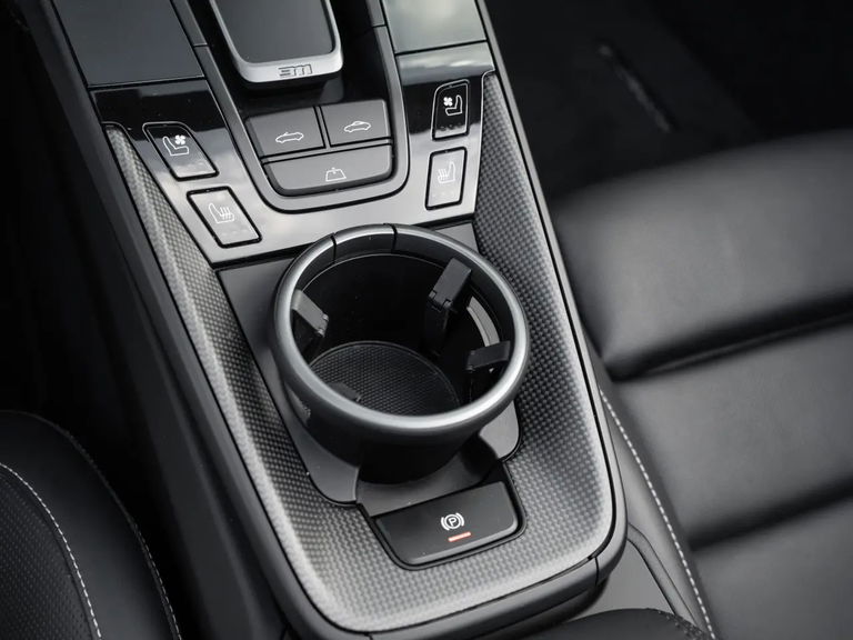 Porsche 992 Carrera GTS