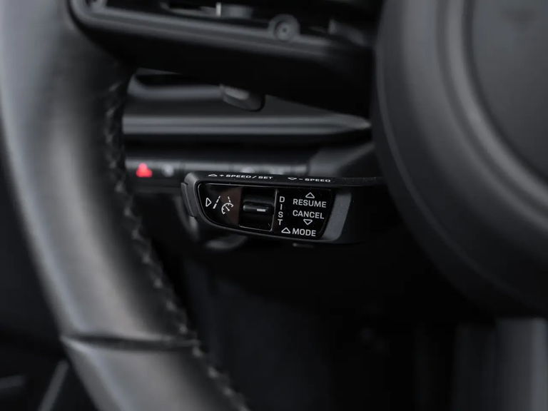 Porsche 992 Carrera GTS