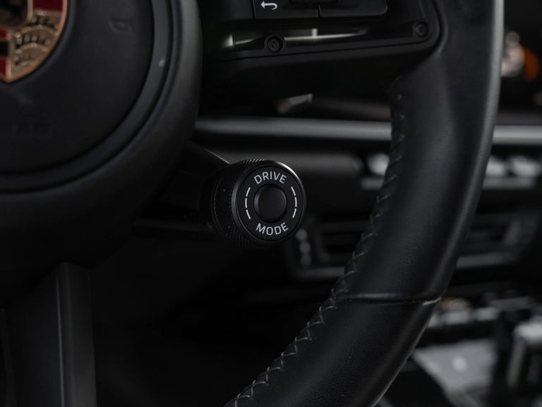 Porsche 992 Carrera GTS