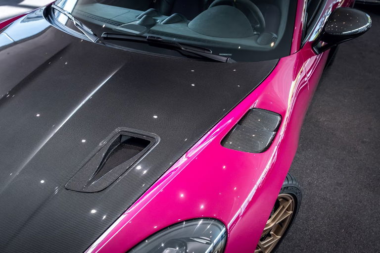 Porsche 718 Cayman GT4 RS