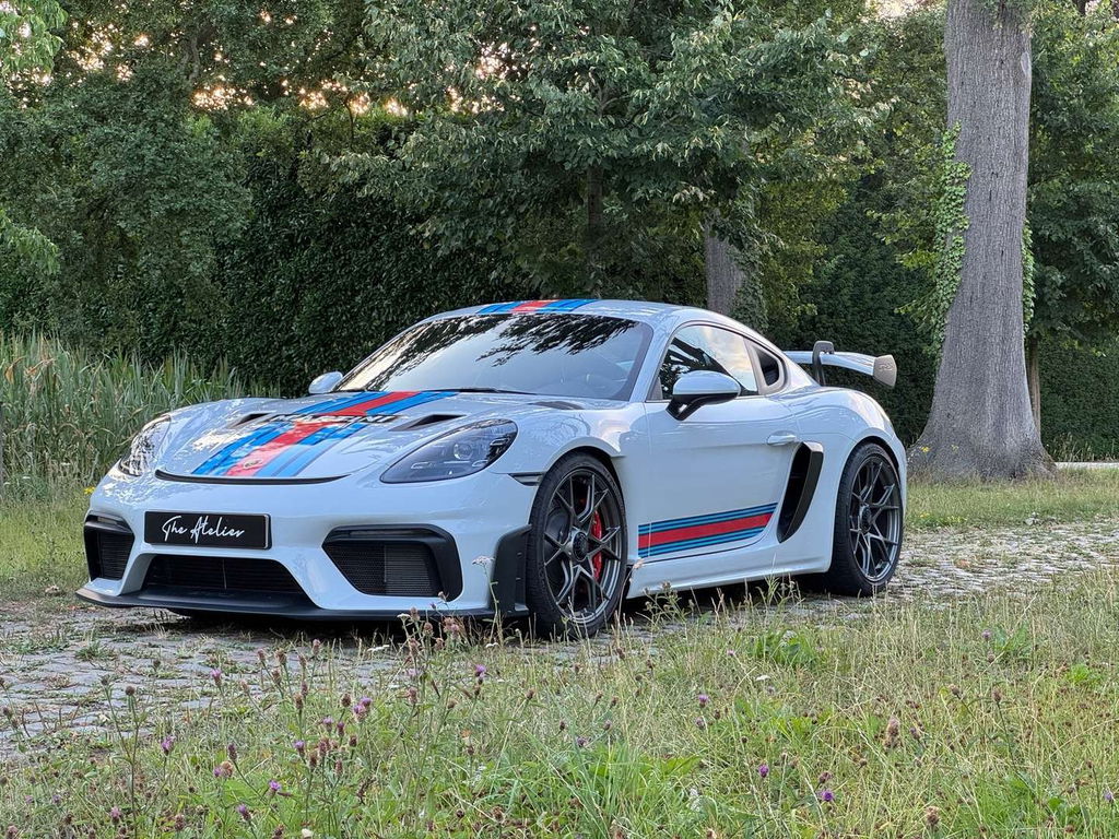 Porsche 718 Cayman GT4 RS