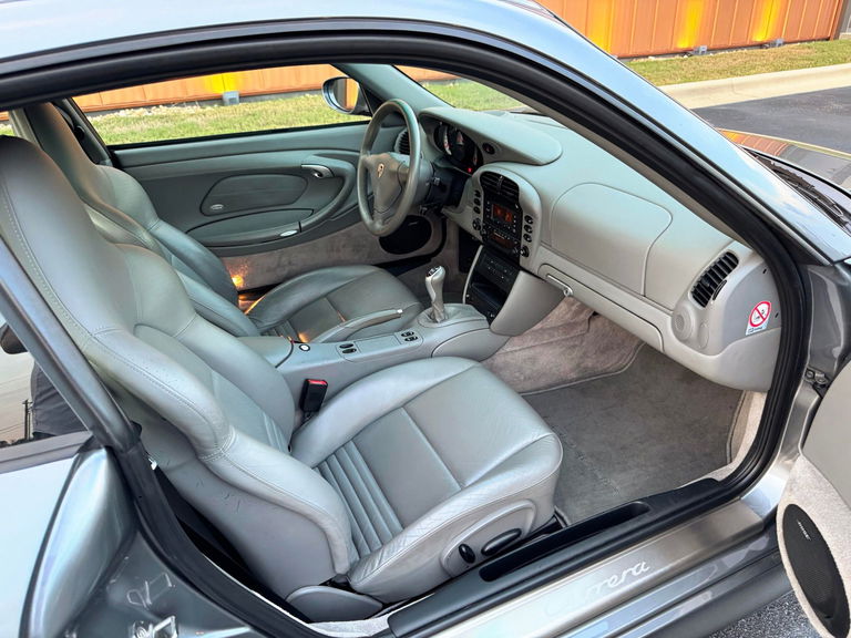 Porsche 996 Carrera 4S