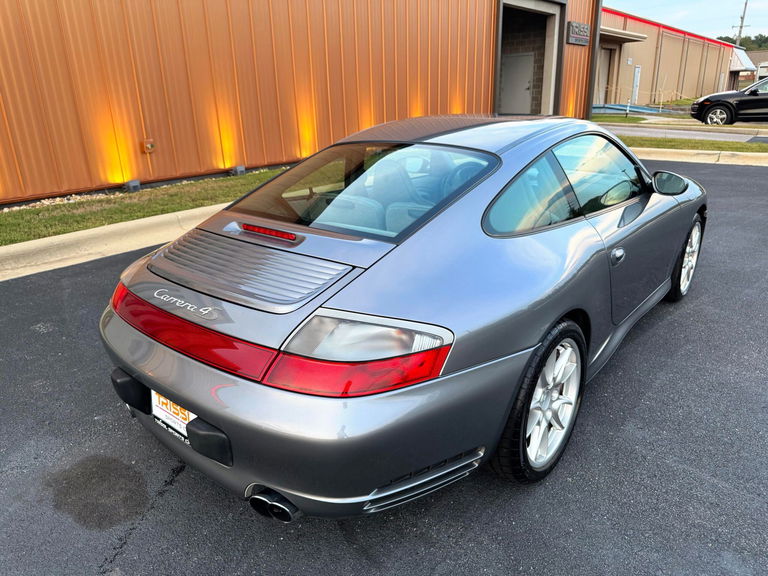 Porsche 996 Carrera 4S