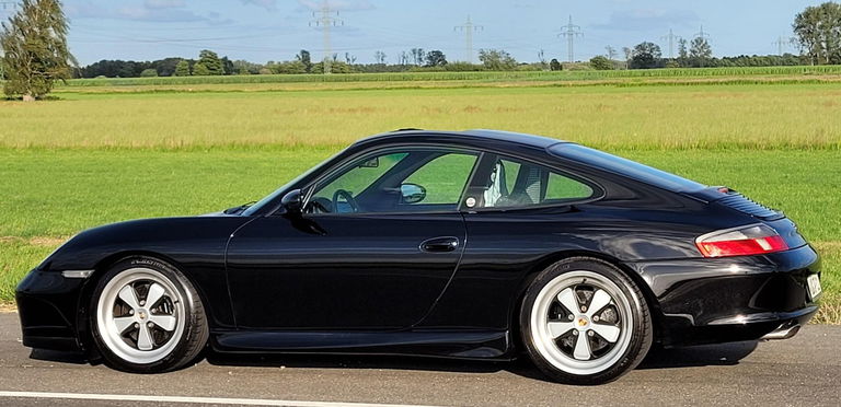 Porsche 996 Carrera
