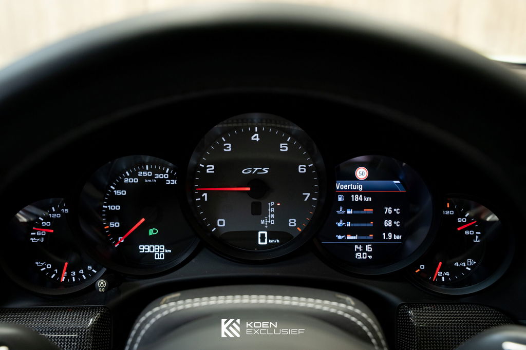 Porsche 991.2 Carrera GTS