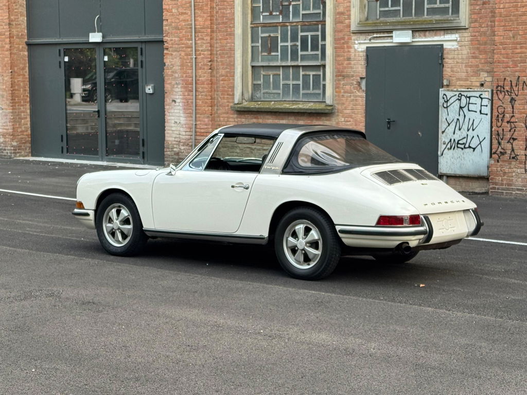 Porsche 911 (F-Modell)