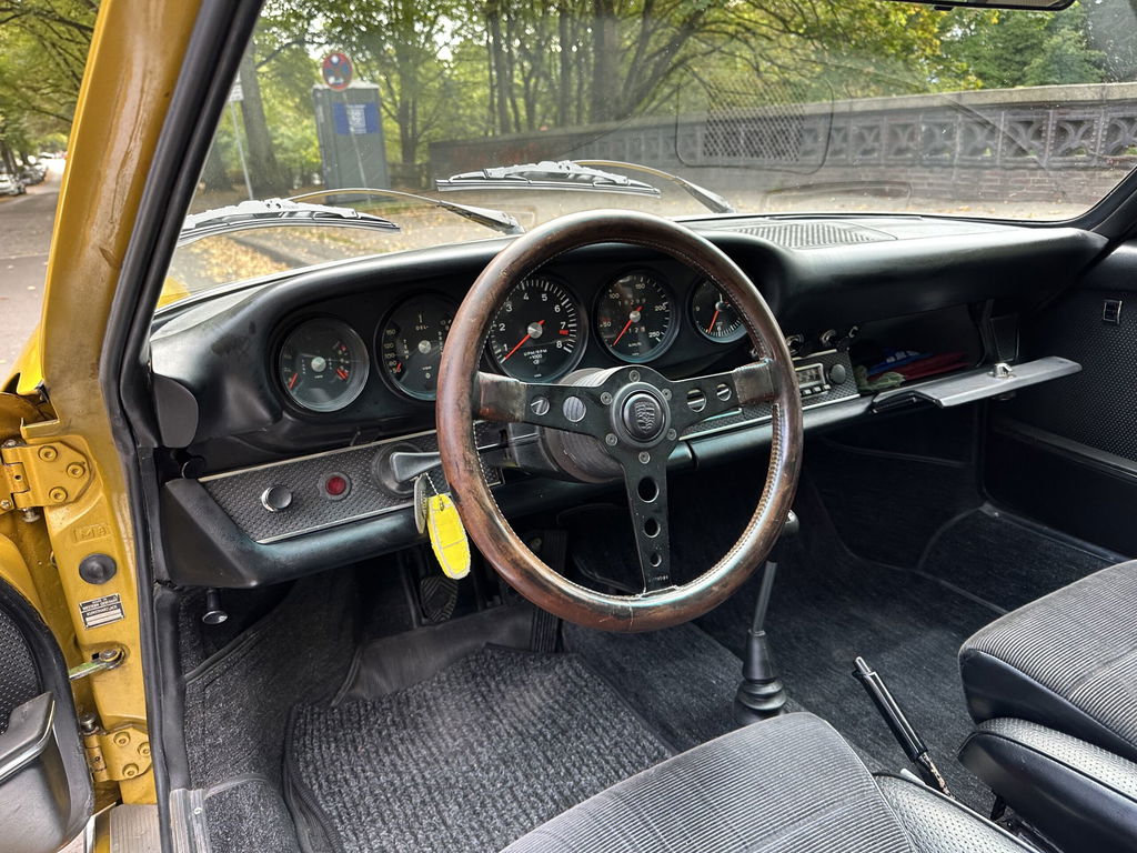 Porsche 911 S (F-Modell)