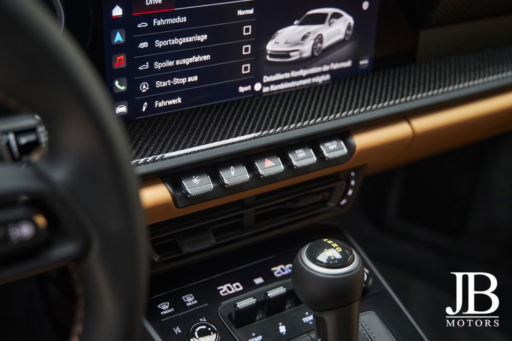 Porsche 992 GT3 Touring