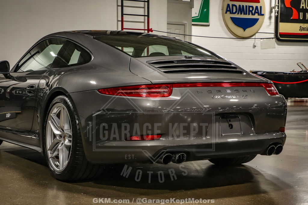 Porsche 991 Carrera 4S