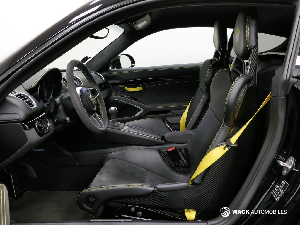 Porsche 981 Cayman GT4