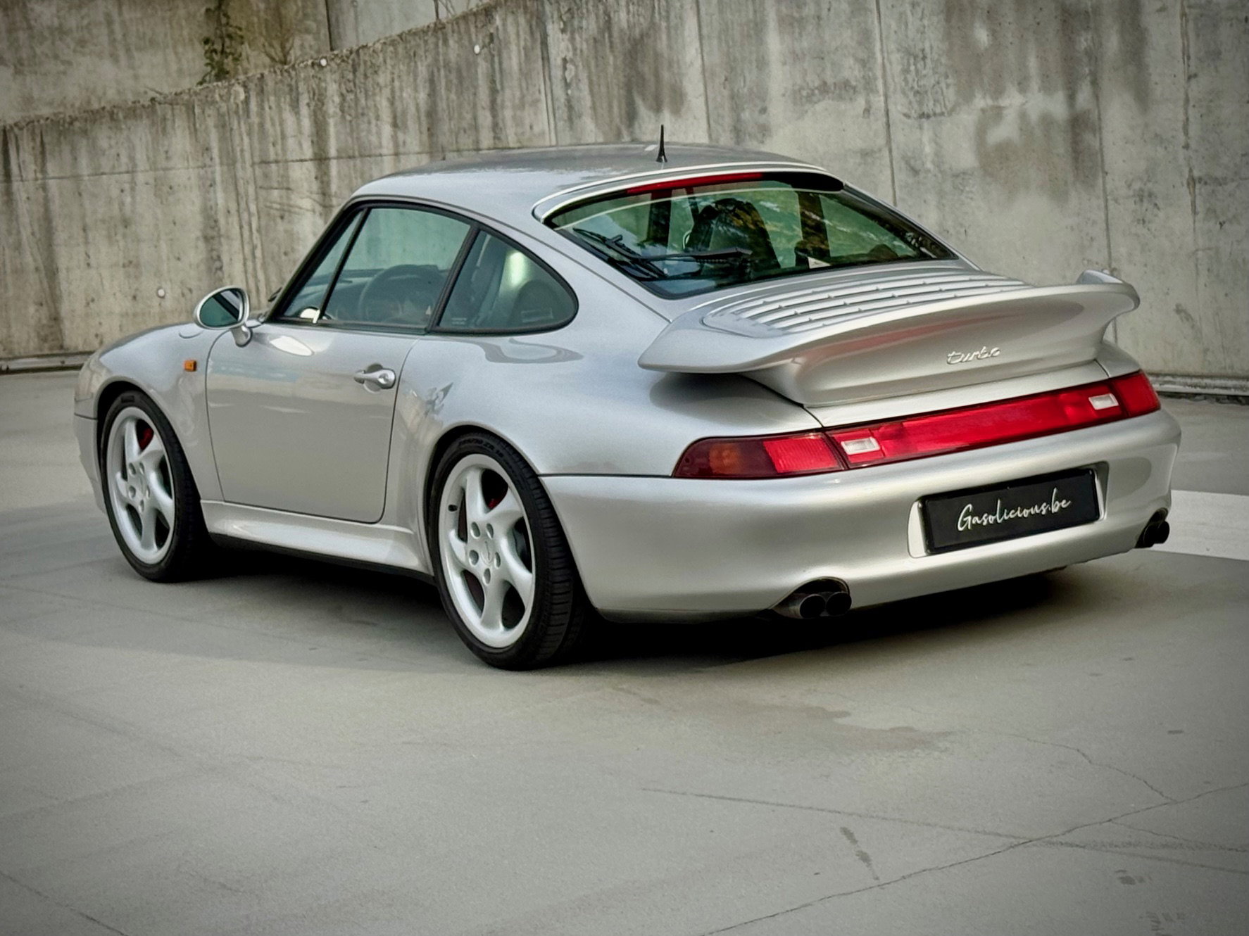 Porsche 993 Turbo 1998 - elferspot.com - Marketplace for Porsche