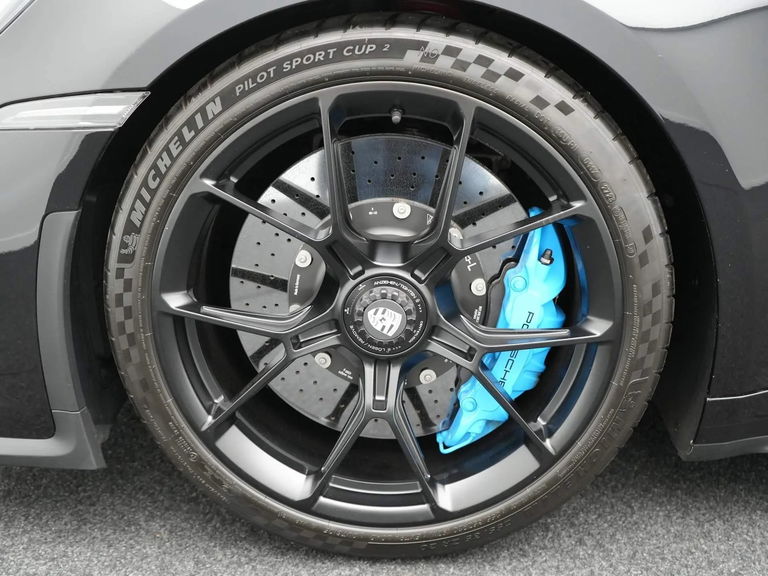 Porsche 992 GT3 Touring