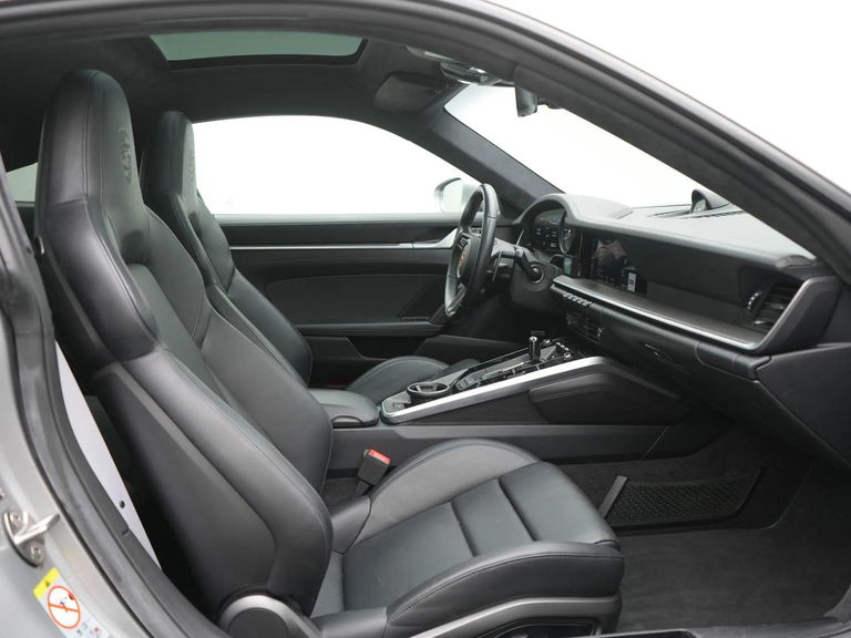 Porsche 992 Carrera S