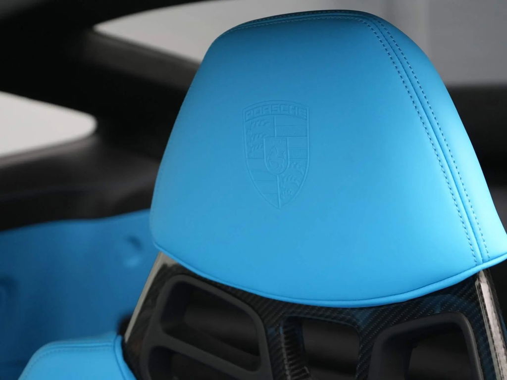 Porsche 992 GT3 Touring