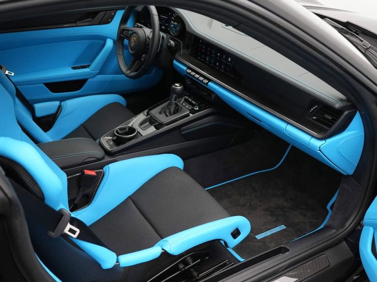 Porsche 992 GT3 Touring