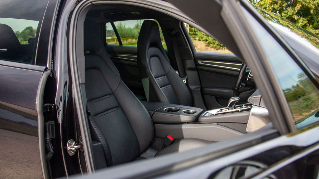 Porsche Panamera 4 E-Hybrid