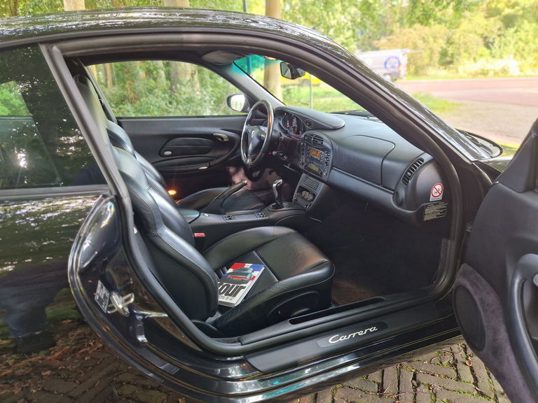 Porsche 996 Carrera