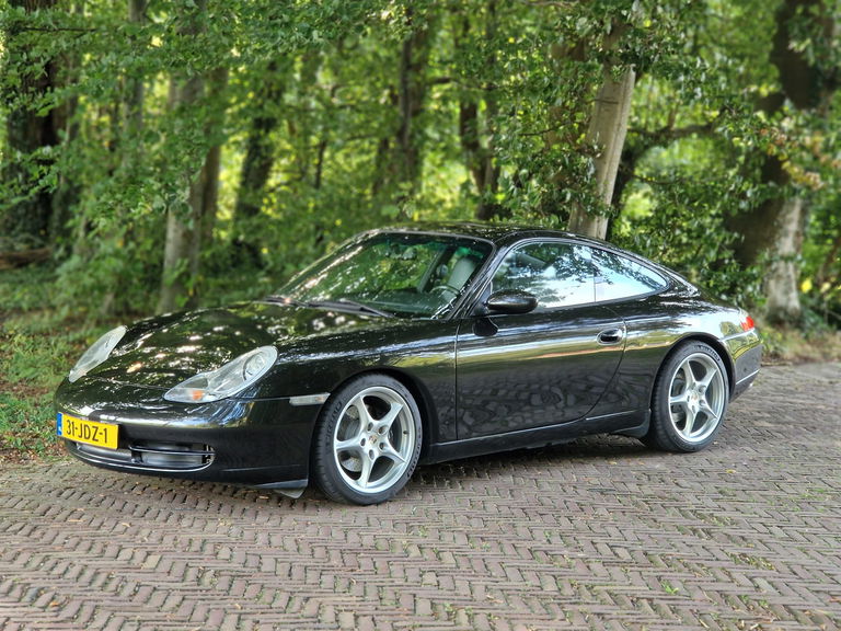 Porsche 996 Carrera