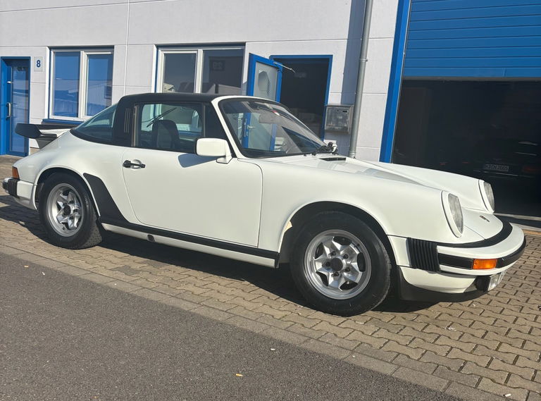 Porsche 911 SC