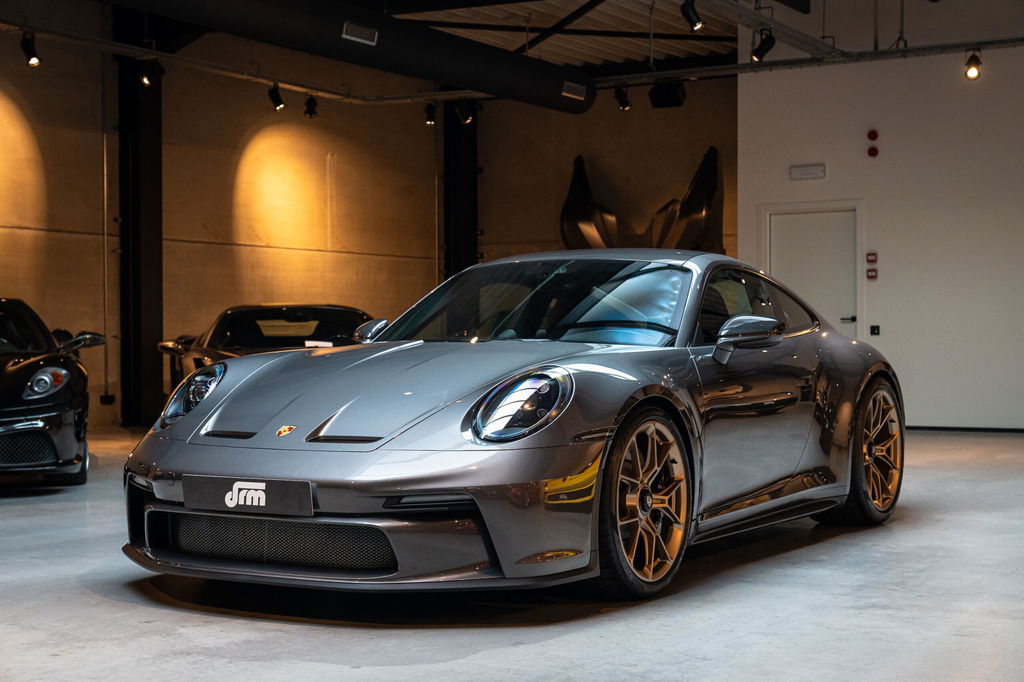 Porsche 992 GT3 Touring