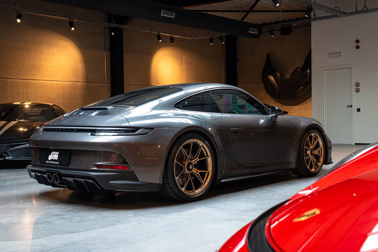 Porsche 992 GT3 Touring