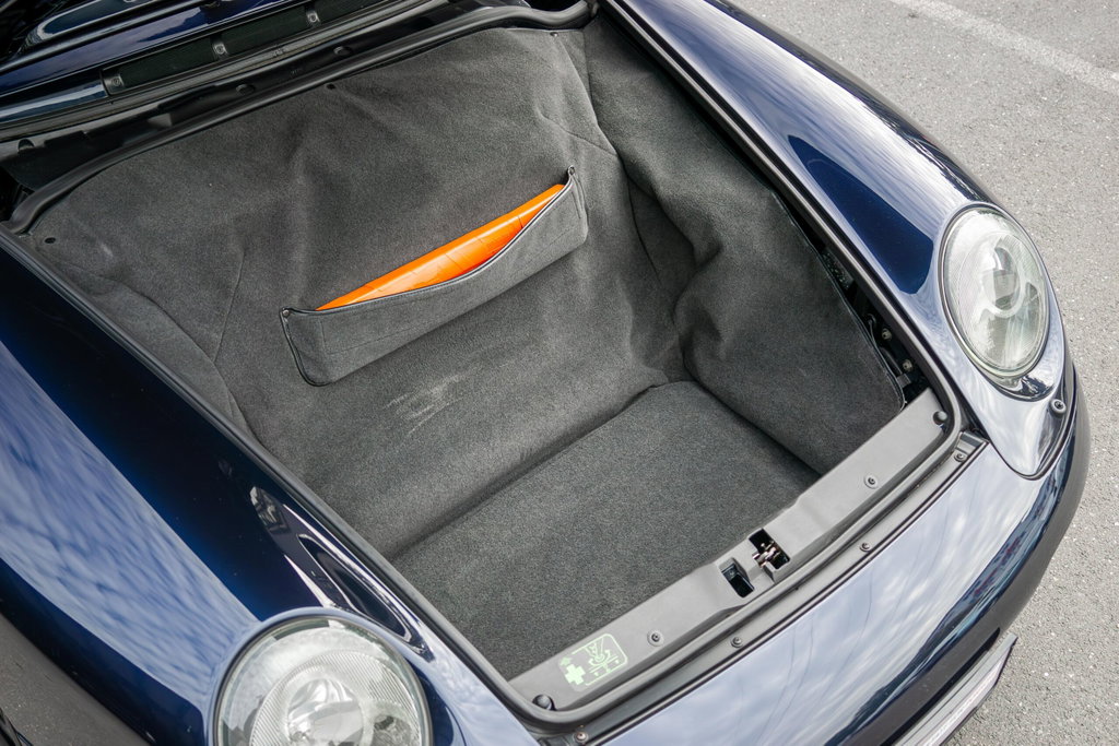 Porsche 993 Carrera 4