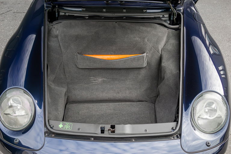 Porsche 993 Carrera 4