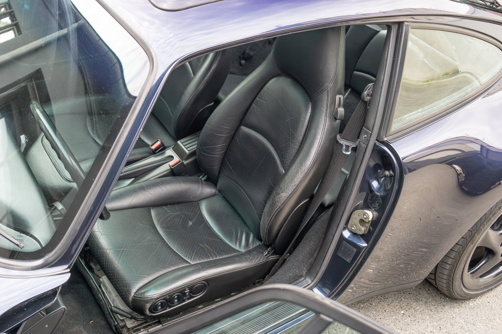 Porsche 993 Carrera 4