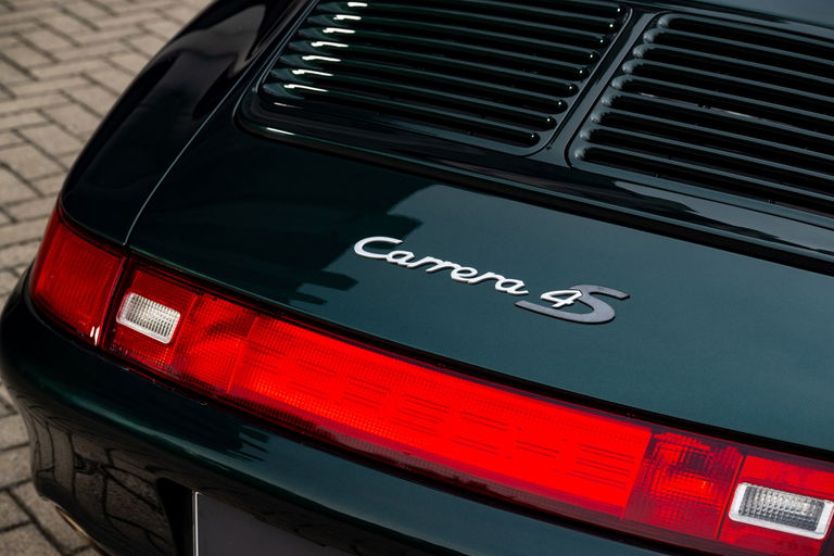 Porsche 993 Carrera 4S