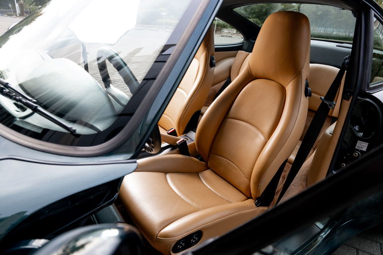 Porsche 993 Carrera 4S