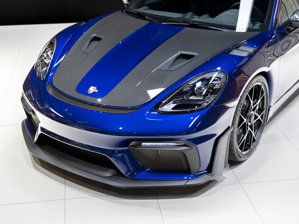 Porsche 718 Cayman GT4 RS