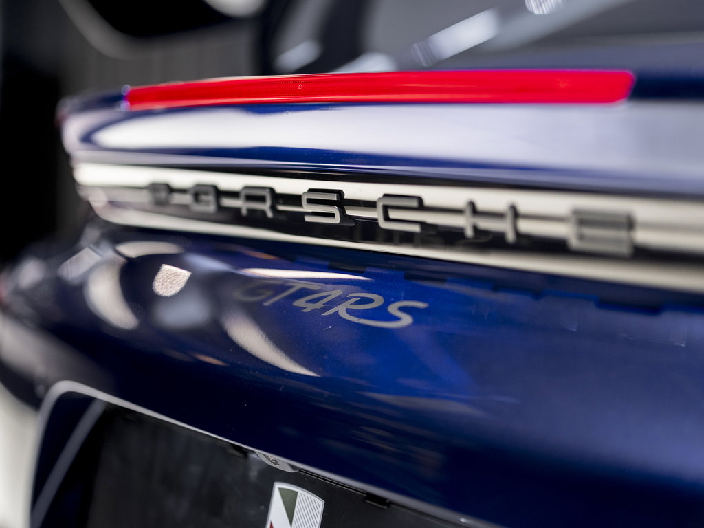 Porsche 718 Cayman GT4 RS