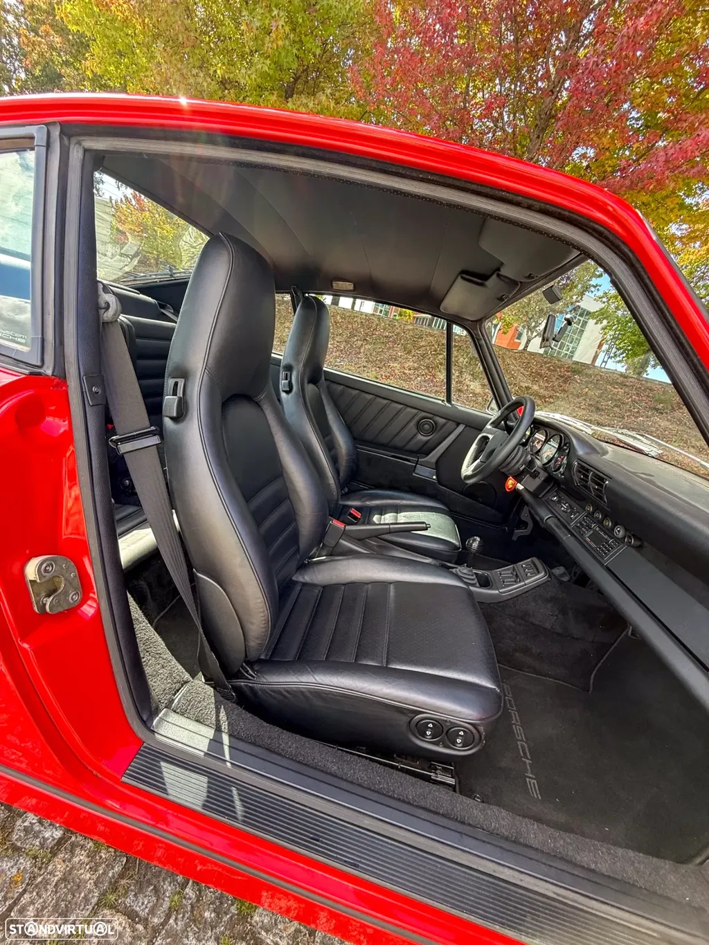 Porsche 964 Carrera 4