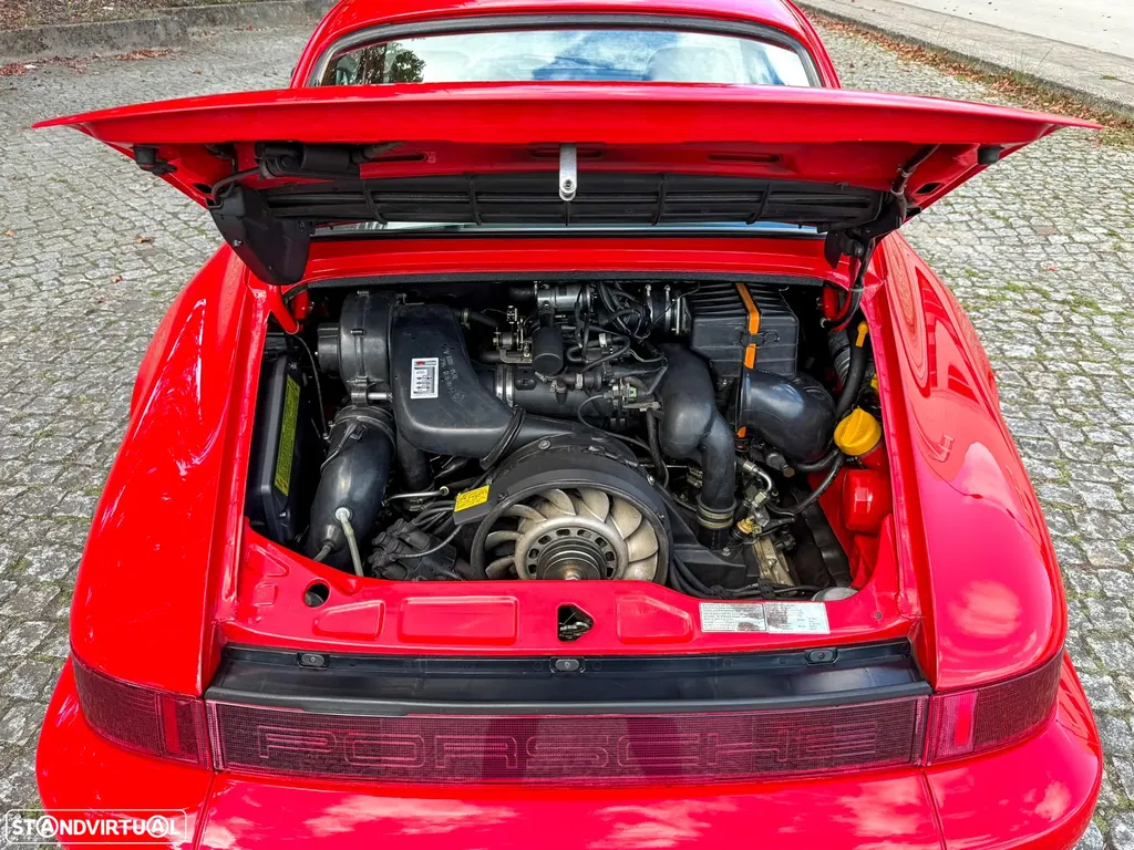 Porsche 964 Carrera 4