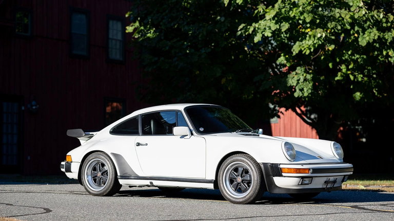 Porsche 911 Turbo 3.3 (US)