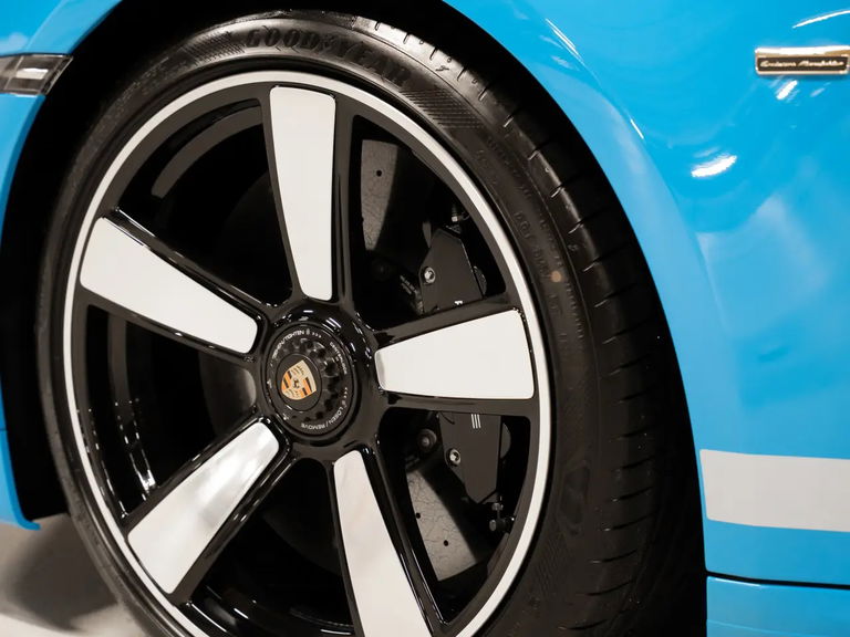 Porsche 992 Sport Classic