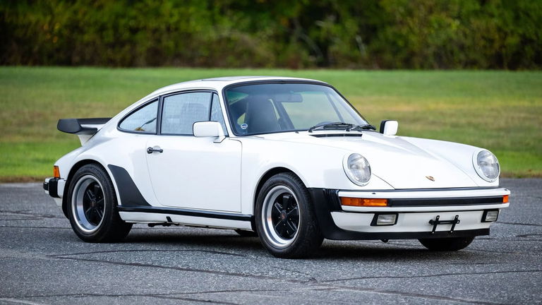 Porsche 911 Turbo 3.3