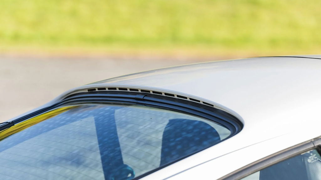 Porsche 911 Turbo 3.3 (US)