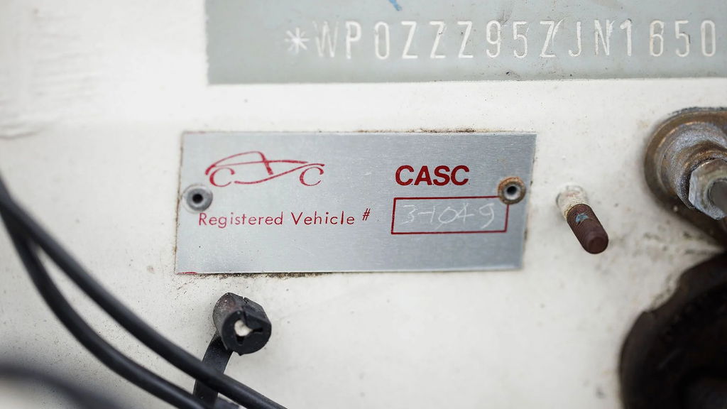 Porsche 944 Turbo Cup