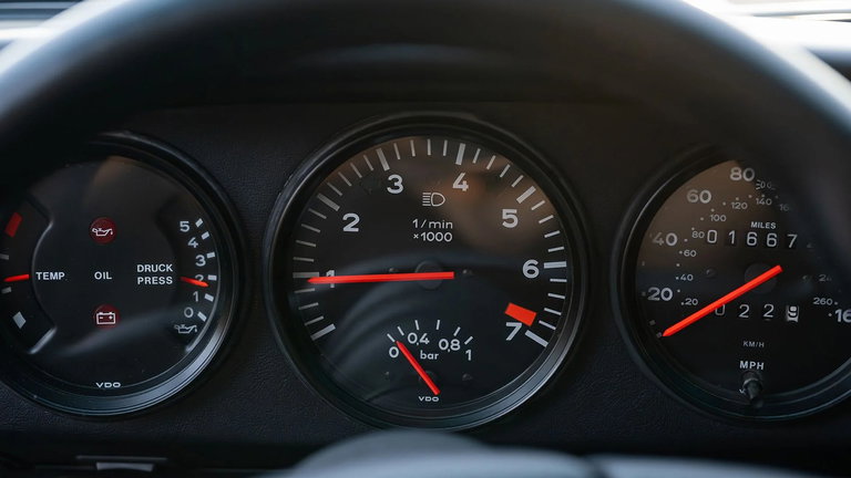 Porsche 911 Turbo 3.3 (US)