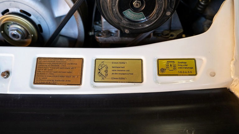 Porsche 911 Turbo 3.3 (US)