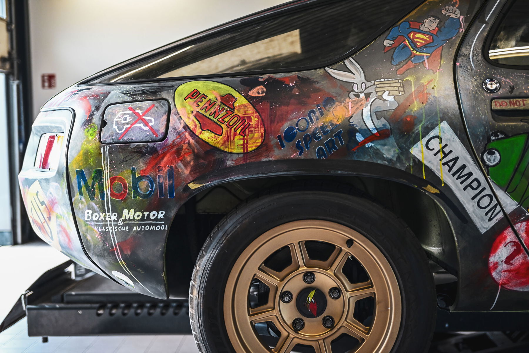 Porsche 928 Art Car