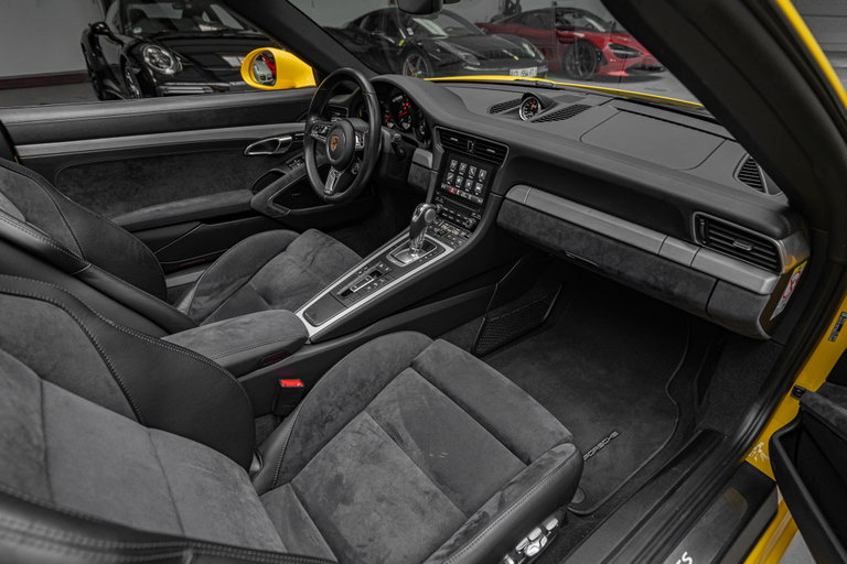 Porsche 991.2 Targa 4 GTS